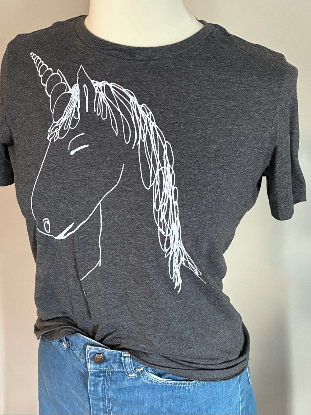 Suppermaggie Heather Gray Sleepy Unicorn Calliope Graphic Tee